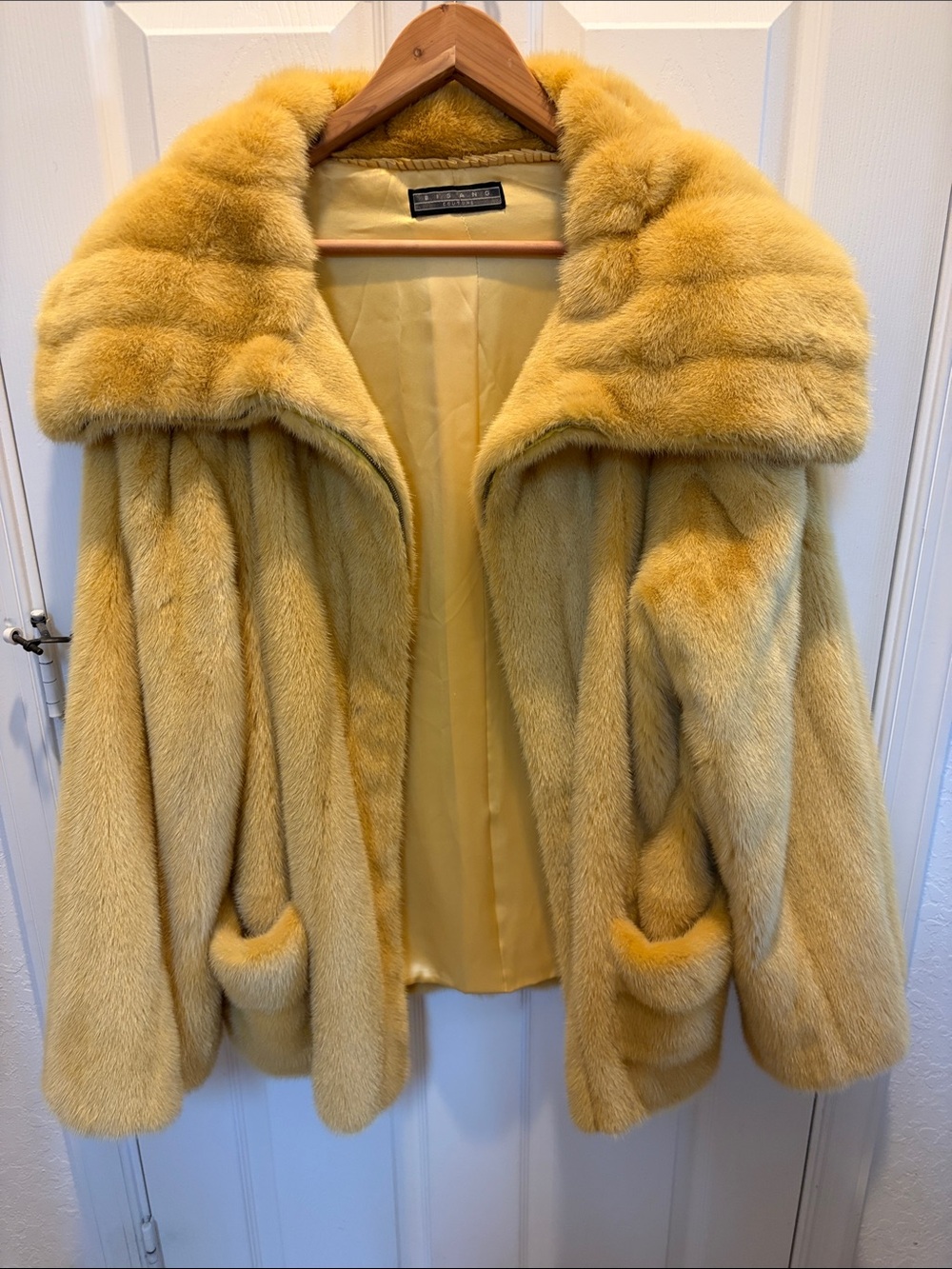 Vintage Women's Yellow Faux Fur Coat - Luxurious Collar
